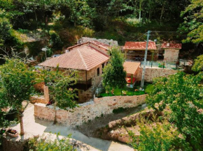 Casa Escondida Aveiga